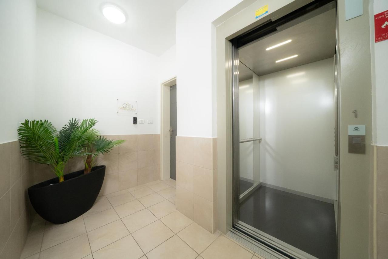 Maorissimo Boutique Apartment Akkon Exterior foto